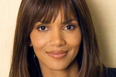 Halle Berry Wallpapers