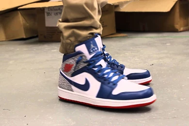 Air Jordan 1 Mid "True Blue On feet Video At Exclucity   YouTube