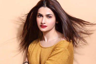 Prachi Desai Beautiful Hair Style Wallpapers