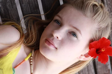 Beautiful Girl High Definition Wallpapers 92L