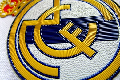 Real Madrid Logo Close Up Wallpapers For iPhone 4