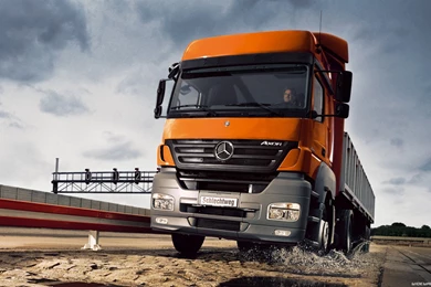 High Resolution Truck Mercedes Wallpapers High Resolution Wallpapers ...