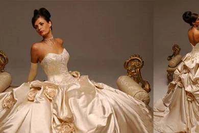 Dresses Collect > Wedding Dresses With Color >