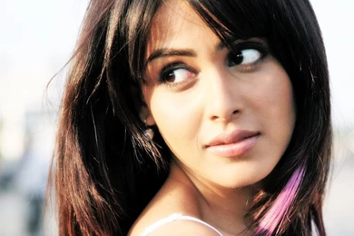 Genelia D'souza Cover Photos For Facebook – AwazPost.com