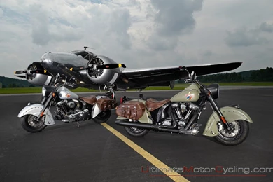 Indian Motorcycle Chief Dark Horse And Chief Bomber (photo ...