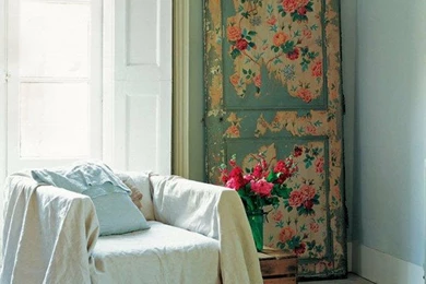 10 Cool Ideas To Decorate Your Doors With Wallpapers   Shelterness
