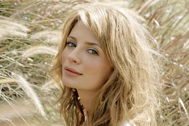 HD Mischa Barton Wallpapers