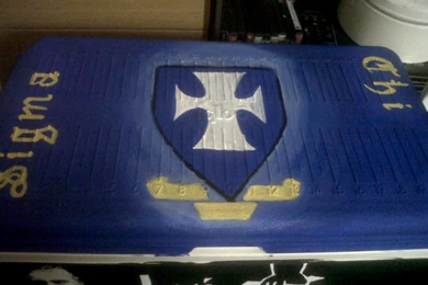 Lui: Sigma Chi Crest