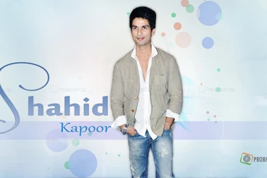 Shahid Kapoor, Shahid Kapoor Wallpapers Download, Wallpapers Of ...