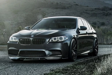 2015 BMW M5 Black Wallpapers Full Screen