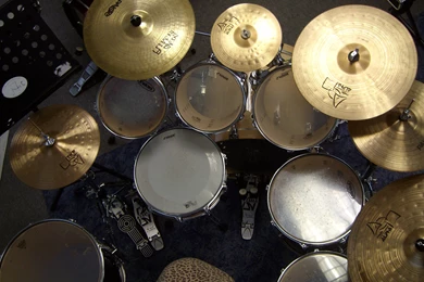 Alim0015 Drum Kit In Wind Band Rehearsal Room Love This Wallpapers ...