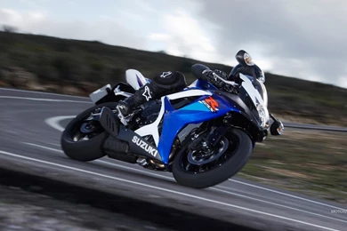 Suzuki GSX 750 Wallpapers 2012