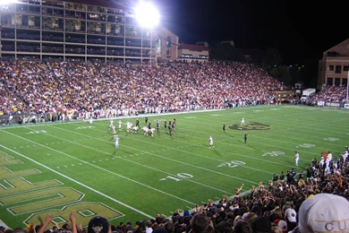 File:Colorado Buffaloes Folsom Field CU FSU 2007.JPG Wikimedia ...