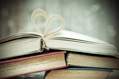 Books heart mood hd wallpapers   Magic4Walls.com