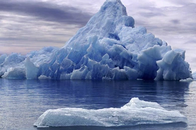 Desktop Wallpapers · Gallery · Nature · Iceberg
