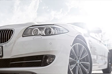 White BMW Series 5 Headlights Close Up Desktop Wallpapers ...
