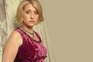 Allison Mack Hd Images