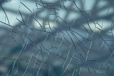 45 Realistic Cracked And Broken Screen Wallpapers   Technosamrat