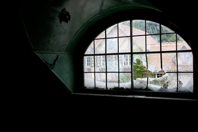 Dark Broken Window Panes Wallpapers