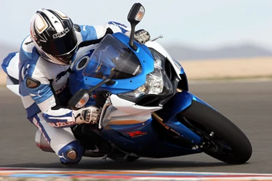 Suzuki 20gsxr1000r 20guintoli High Def Motorcycle Pics Gogo