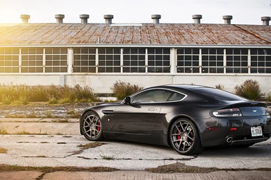 Back Side View Of A 2013 Aston Martin Vanquish 51880 2880x1800 ...