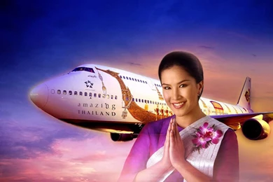 Free Best Screensavers: Thai Airways Air Hostess Screensaver