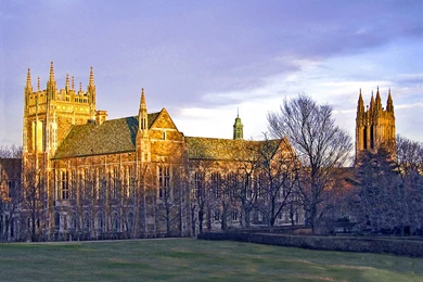 Boston College Rankings, Degrees & Reviews
