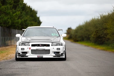 Nissan Skyline GT R R34 Road