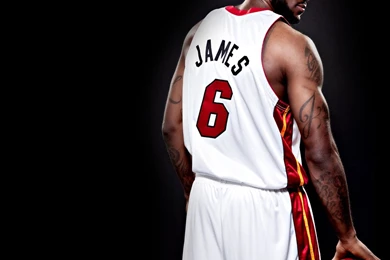 45 LeBron James Wallpapers For iPad 2 & iPad Free Download