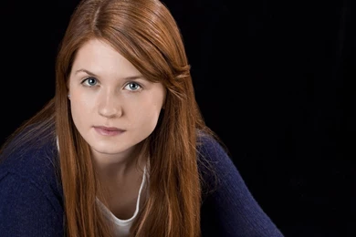 Bonnie Wright Pictures