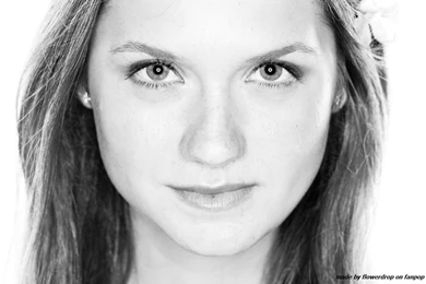 Bonnie Wright Wallpapers   Bonnie Wright Wallpapers (34183972)   Fanpop