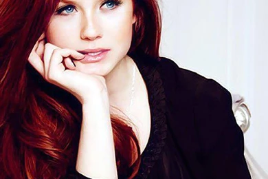 983652 Bonnie Wright Wallpapers