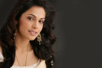 Jyothika Pictures ~ HD Emran Hasmi Wallpapers And Hit Dailog