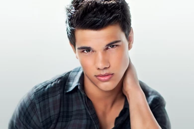 15+ Best HD Taylor Lautner Wallpapers