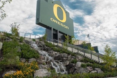 Photo Gallery: Autzen North Berm GoDucks.com The University Of ...