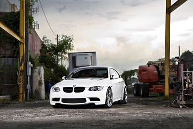 White BMW E92 M3