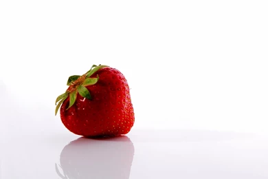 Gallery For > Pretty Strawberry Wallpapers