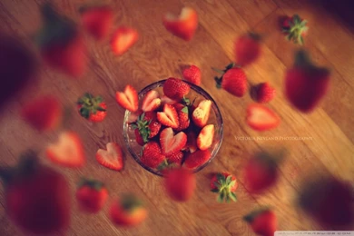 Very Berry Strawberry HD Desktop Wallpapers : Widescreen : High ...