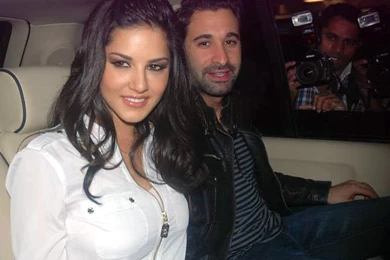 Download Sunny Leone Unseen Hot Photoshoot Pics Wallpapers HD FREE ...