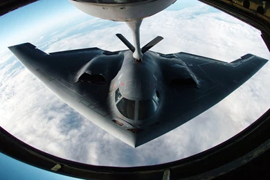 B 2 Spirit Stealth Bomber