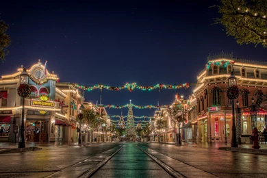 Wallpapers Christmas Sexy Girls The Village 1366x768