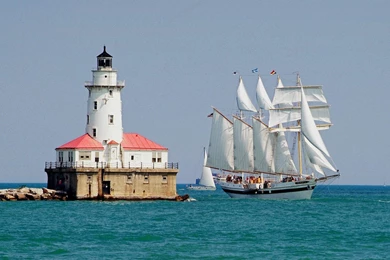 Other: Ships Vehicles Tall Ship Windy Sails Past Chicago Harbour ...