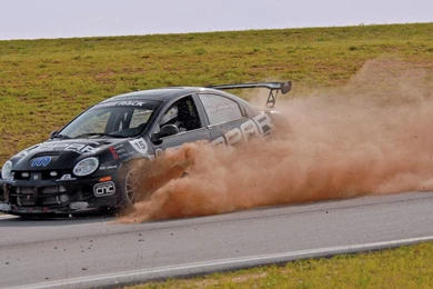 Dodge Neon 2011   Image