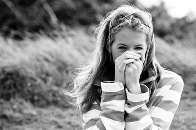 Cute Model Mood Wallpapers