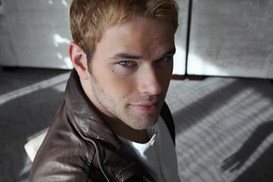 Kellan Lutz Wallpapers