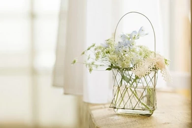 Charming Flowers In The Basket 1   Wallcoo.net