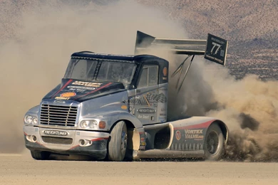 Freightliner Wallpapers HD Download