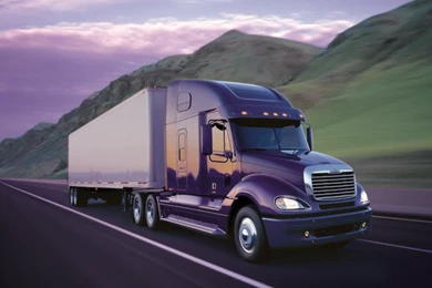 Freightliner Columbia 03 Wallpapers   Freightliner   Trucks