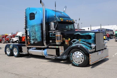 Freightliner Classic 13 Wallpapers   Freightliner   Trucks