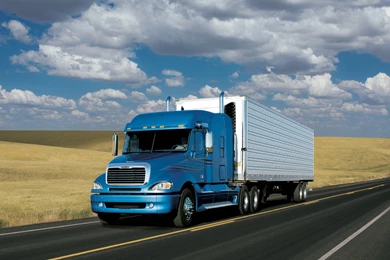 2000 Freightliner Columbia X T Semi Tractor Wallpapers